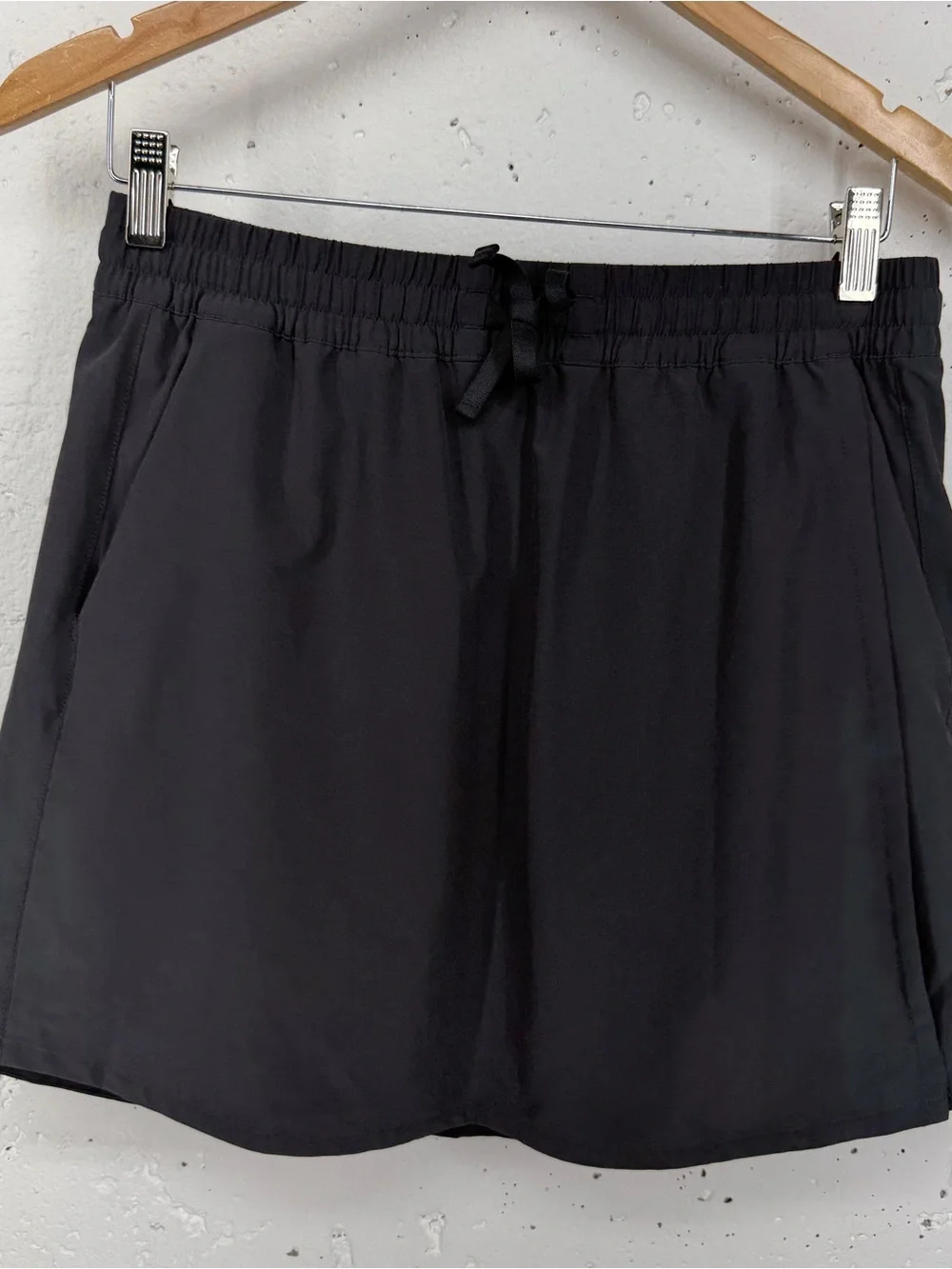 Patagonia Women’s Small Ink Washed Black Fleetwith Skort